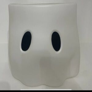 Medium Size White Ghost Decorative Bucket